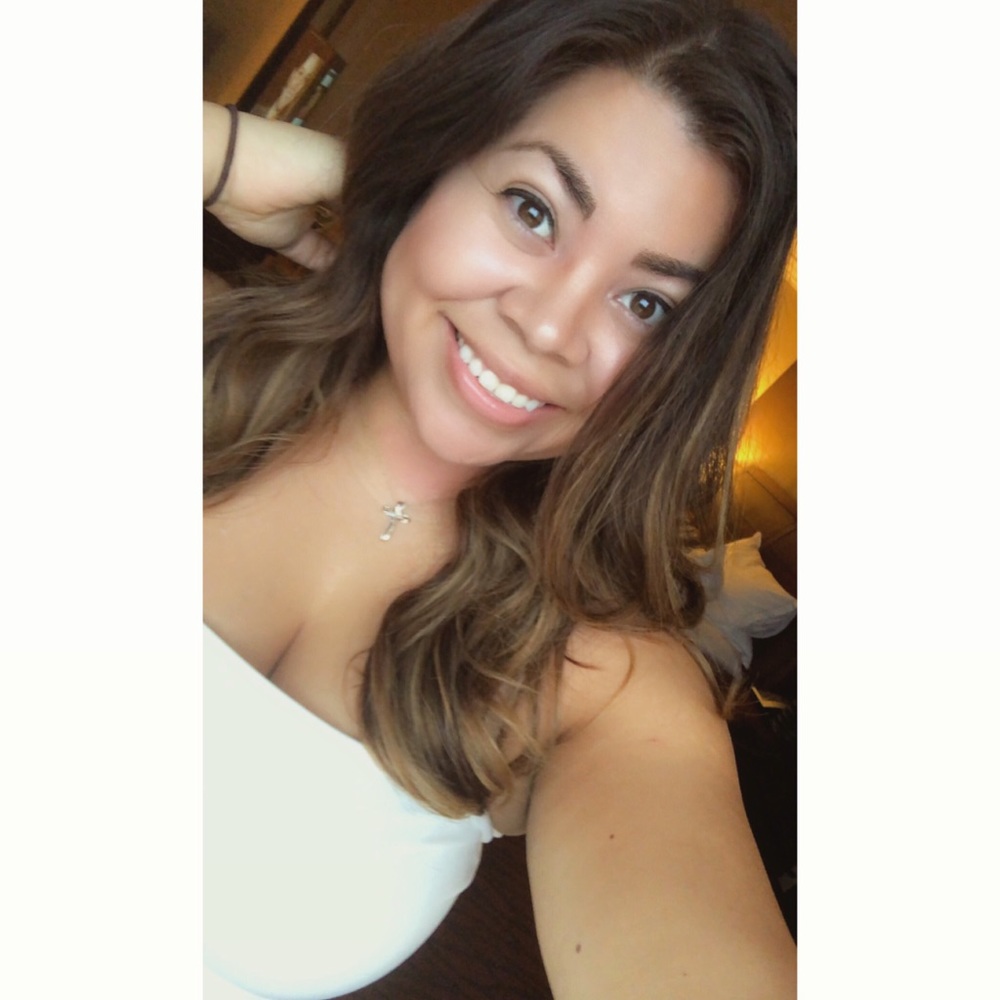 Meet your Posher, Analicia